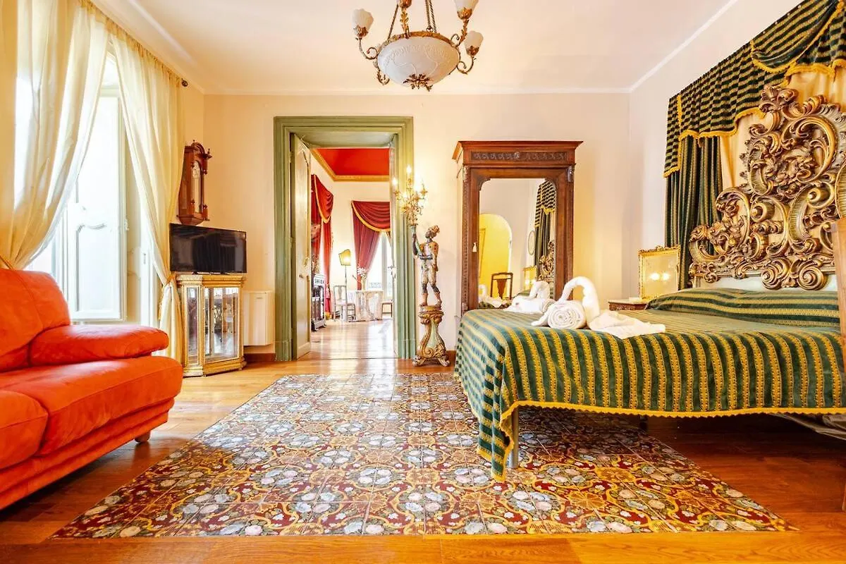 Palazzo Viola Suite Panoramica Palermo 0*,