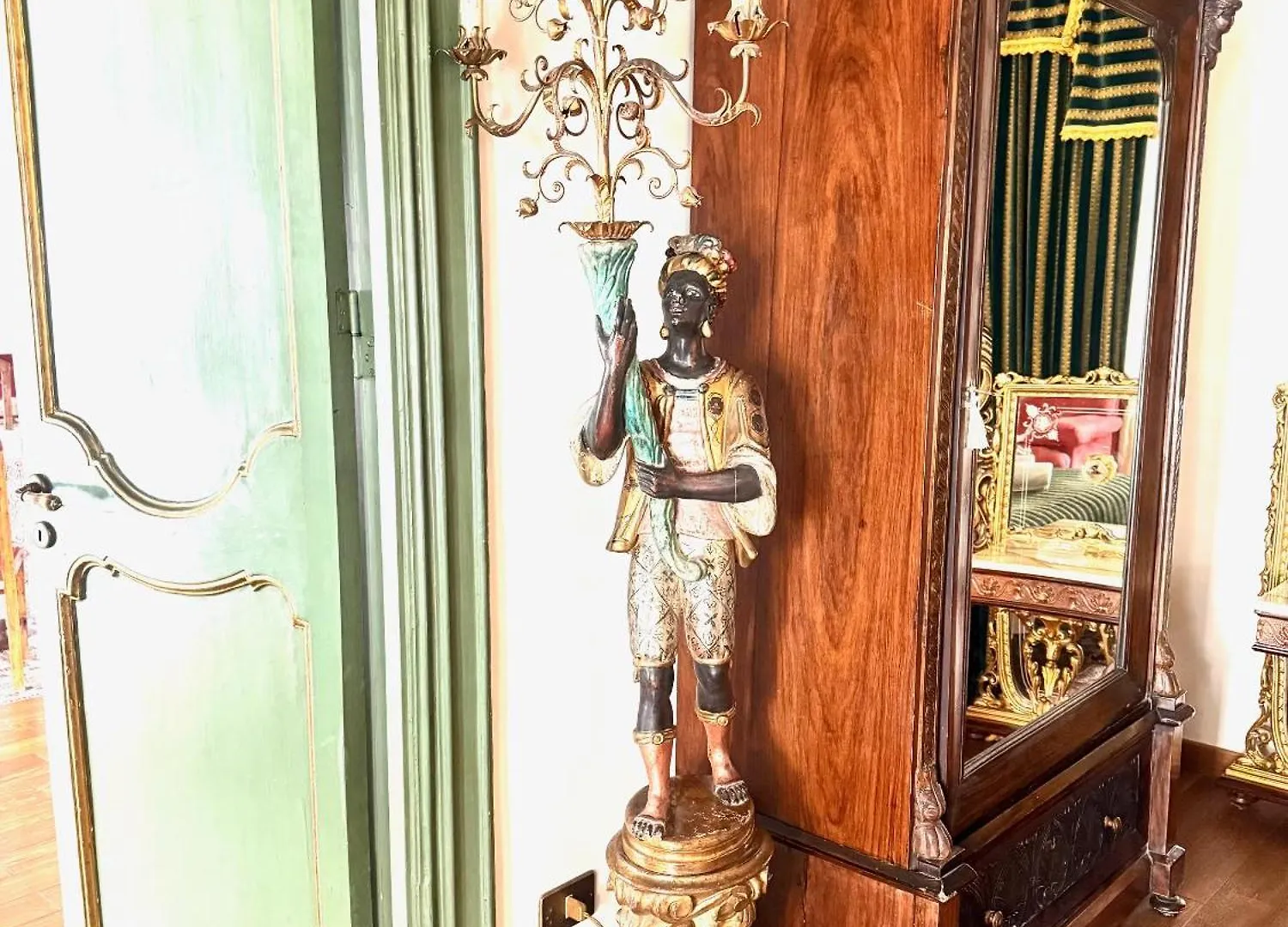 Appartamento Palazzo Viola Palermo Italia