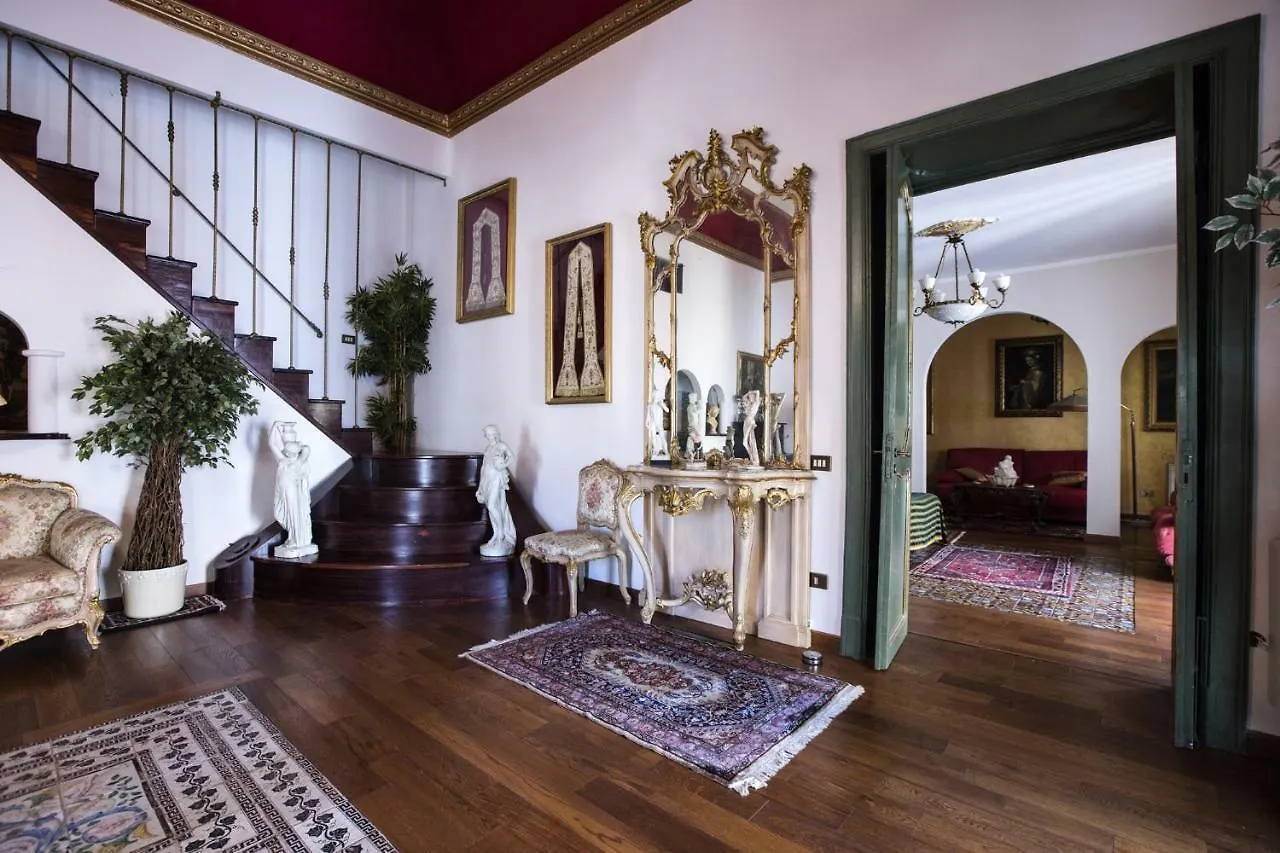 Appartamento Palazzo Viola Palermo